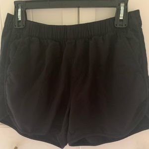 Madewell black shorts size s